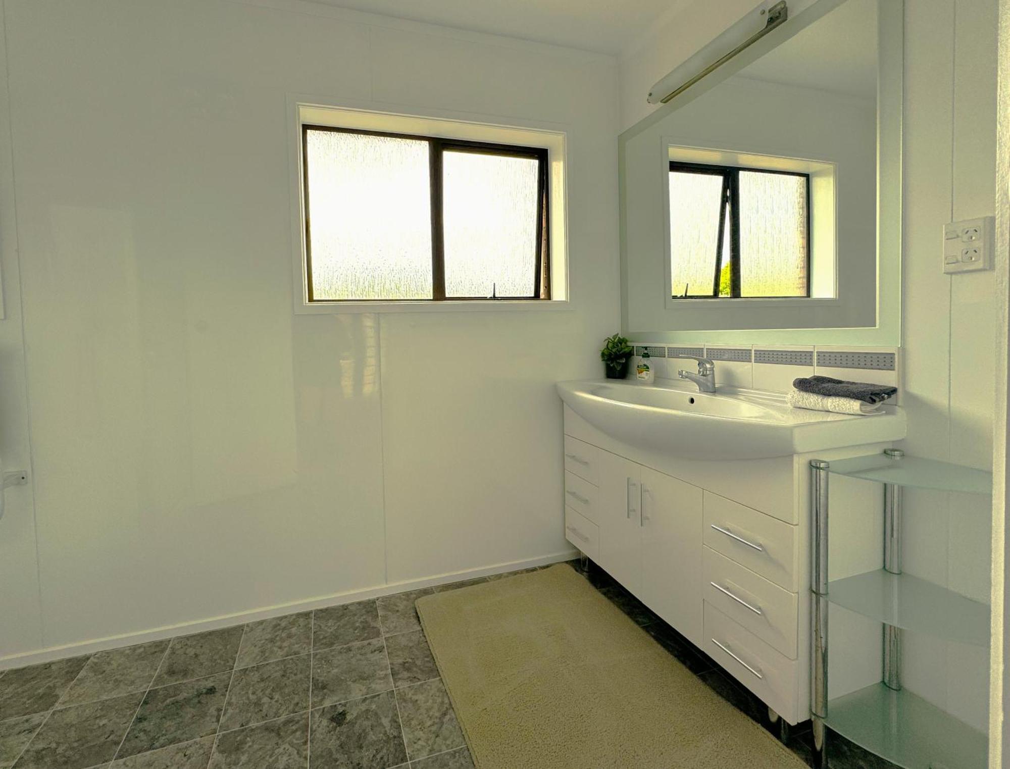 Spacious Retreat With Mountain View Роторуа Екстер'єр фото
